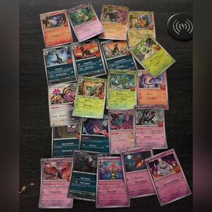Pokemon Halloween 🎃 Trading Card Collection